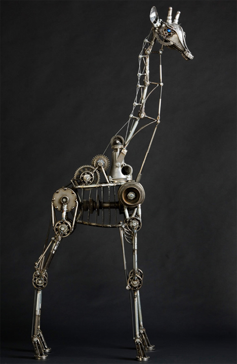 Steampunk giraffe 3