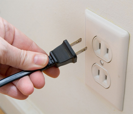 Plug and Survey: 3 Monitorable Energy-Saving Smart Plugs ...