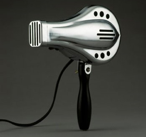 hand held blow dryer