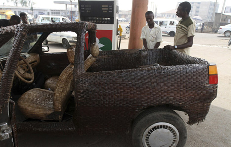 ojo obaniyi wicker car