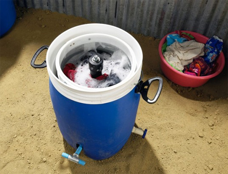 simple manual powered washer and dryer