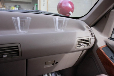 jurassic park car water cups