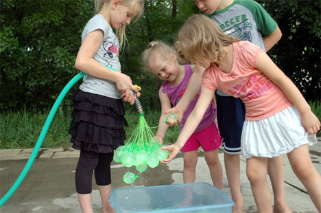 rapid water balloon filler