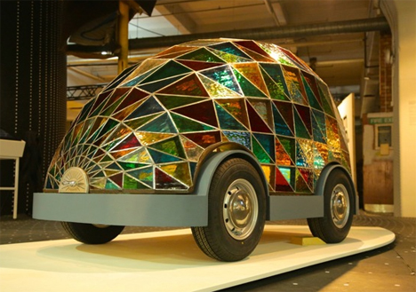 dominic wilcox driverless stained glass car