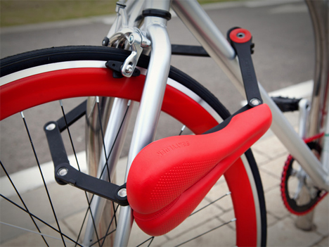 seatylock bike seat becomes a lock