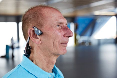 Headset Guides Blind People Through City With Audio Cues