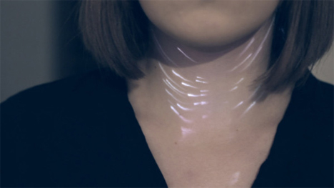 neclumi light projected necklace