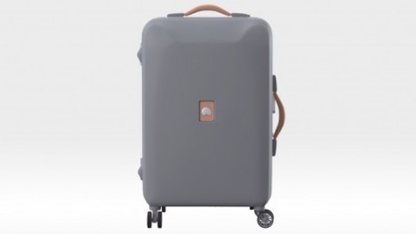 delsey smart luggage pluggage