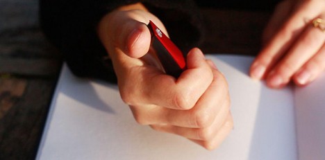 vibrating pen for parkinson's