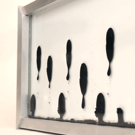 ferrolic ferrofluidic display