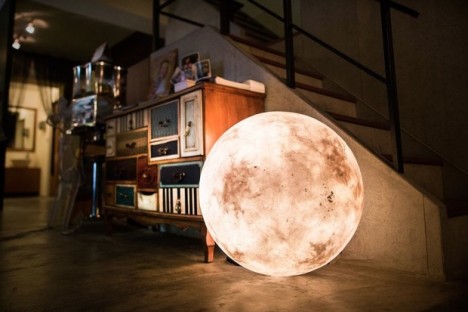 luna moon lamp