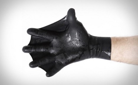 hand swimming assistance gloves