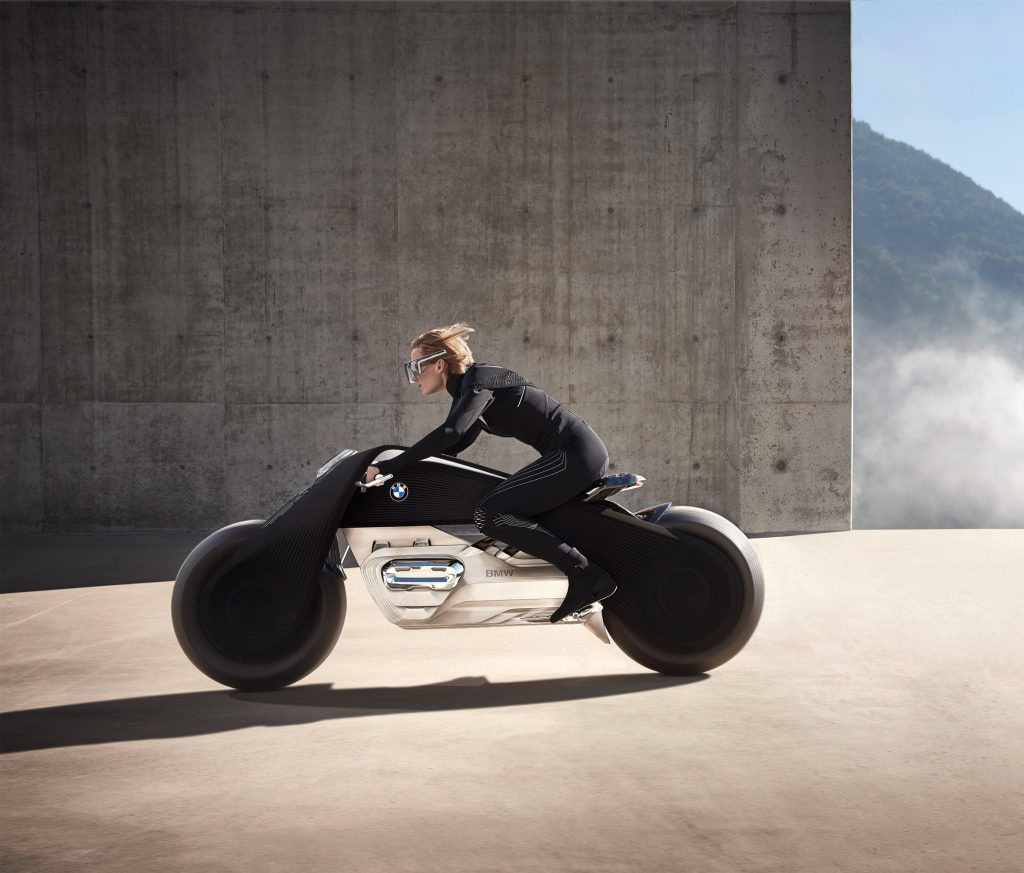 Accident Proof: Stablized BMW Motorcycle Can’t Fall Over | Gadgets, Science & Technology